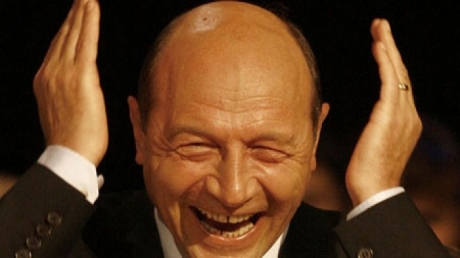 SURPRIZĂ! Traian Băsescu, chemat în instanţă în cel mai BIZAR proces de până acum
