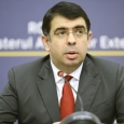 ministrul justiţiei, Robert Cazanciuc