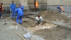 morminte din Evul Mediu descoperite la Biserica Neagra