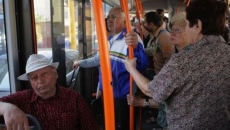 pensionarii,fara transport redus