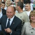 basescu huiduit la tebea
