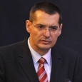 pere toba