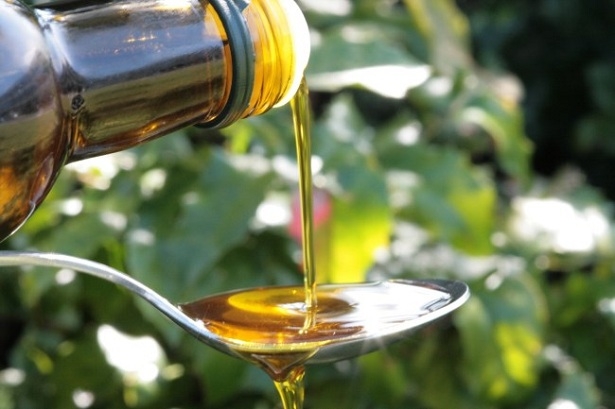 detoxifiere cu ulei de floarea soarelui)