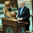 tariceanu parlament