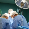 medici.operaţie