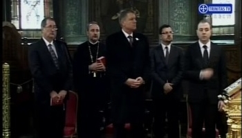 Klaus Iohannis a participat la liturghia de la Patriarhie 