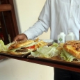 Un lanț de restaurante elimină produsele modificate genetic din meniurile sale