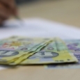 PIB-ul României s-a contractat cu peste 10 la sută în trimestrul al doilea