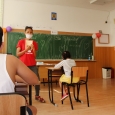 Salvaţi Copiii România face apel pentru o strângere de fonduri pentru achiziţia de tablete şcolare