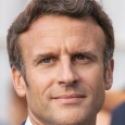  Macron